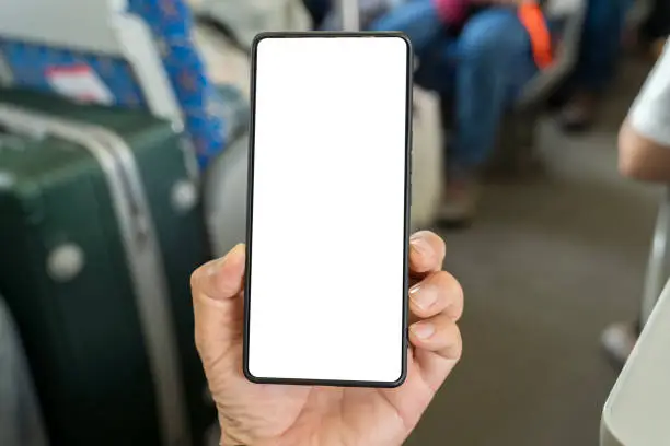 Travel Smart: Must-Have Accessories for the Modern Traveler